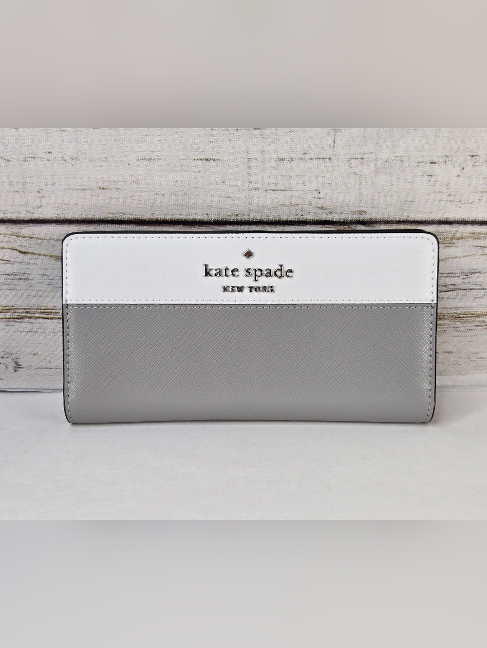 Kate Spade New York Staci Large Slim Bifold Saffiano Leather Wallet Grey White